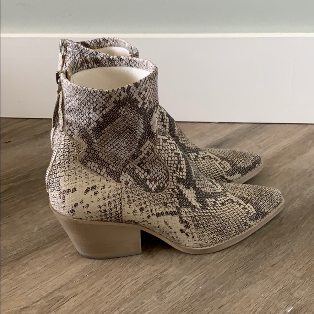 Dolce vita snake skin boots